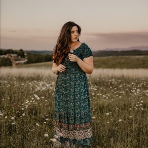 Meet your Posher, Abbey